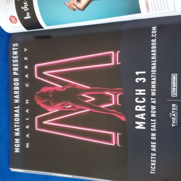 Britney Spears Mlife Las Vegas Magazine Cover Winter 2019 Domination Res… - Picture 4 of 5